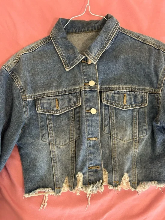 Cropped Distressed Denim Jacket - Blue - Picture 2 of 7